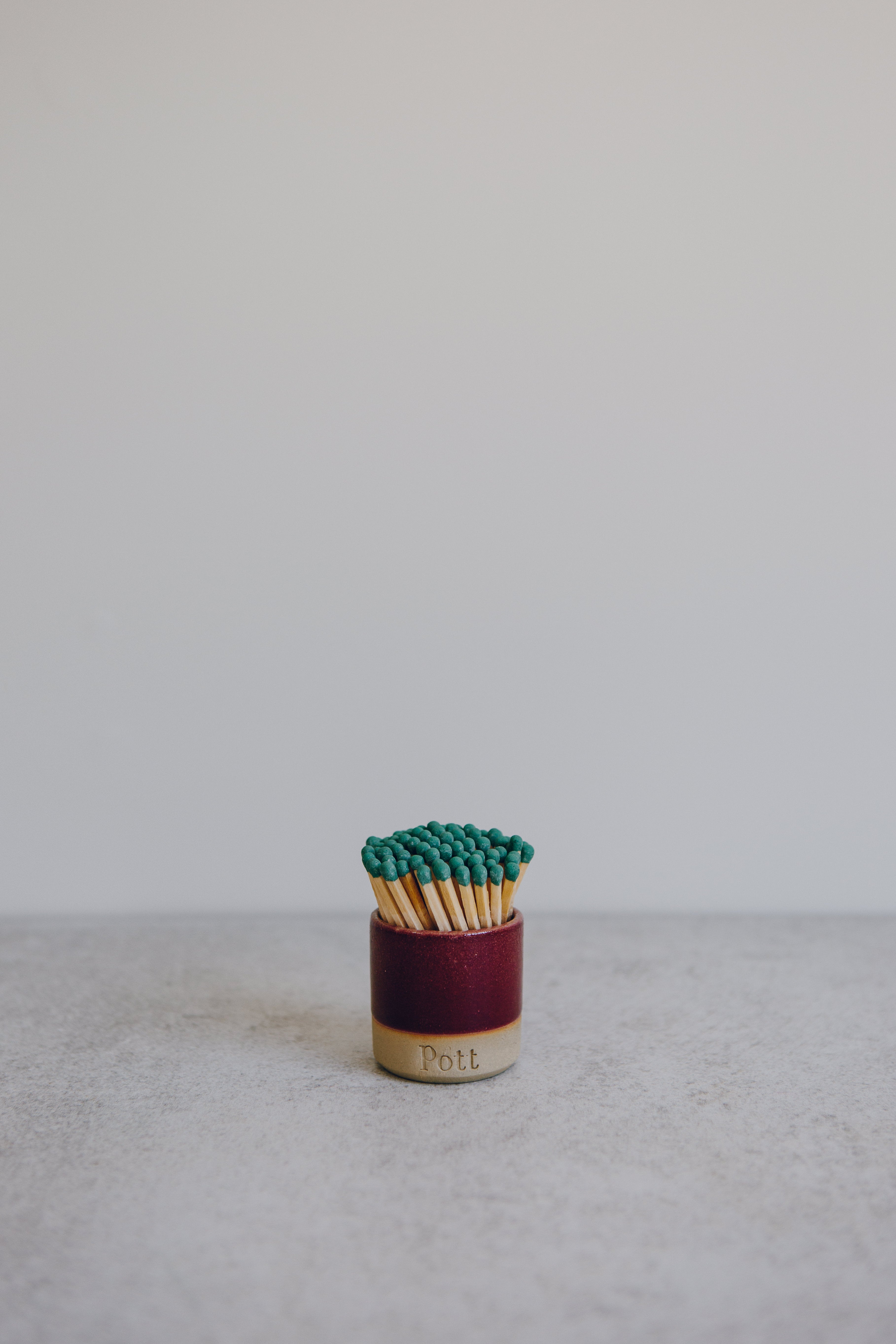 The Berry MatchPott with Green Matchsticks